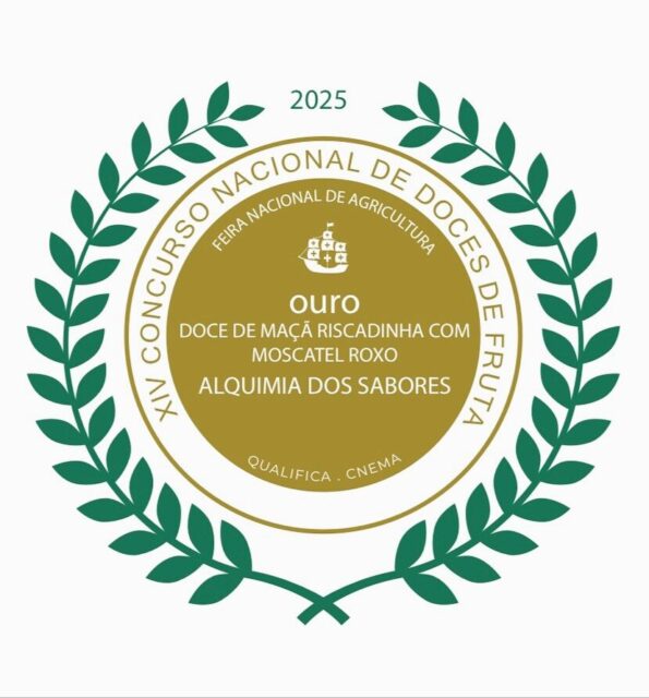 Na agitação do Natal, entre entregas e produção, ainda não tínhamos tido tempo para partilhar o resultado do XIV Concurso Nacional de Doces de Fruta 
Ouro - Maça Riscadinha com Moscatel Roxo
Prata - Laranja com Moscatel